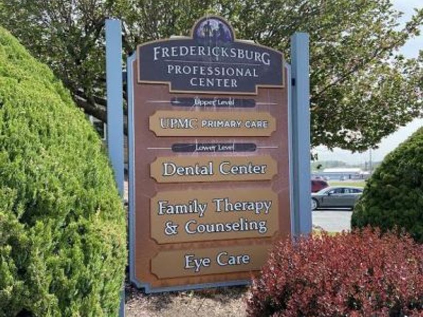 120 S Tan Street, Fredericksburg, PA 17026 Main Photo