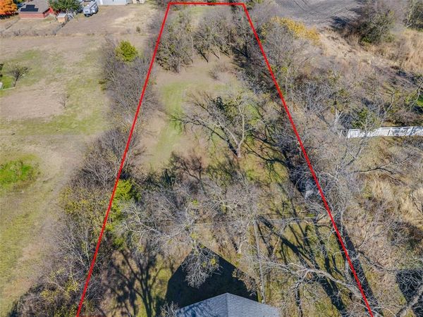 101 W Fm 6, Nevada, TX 75173