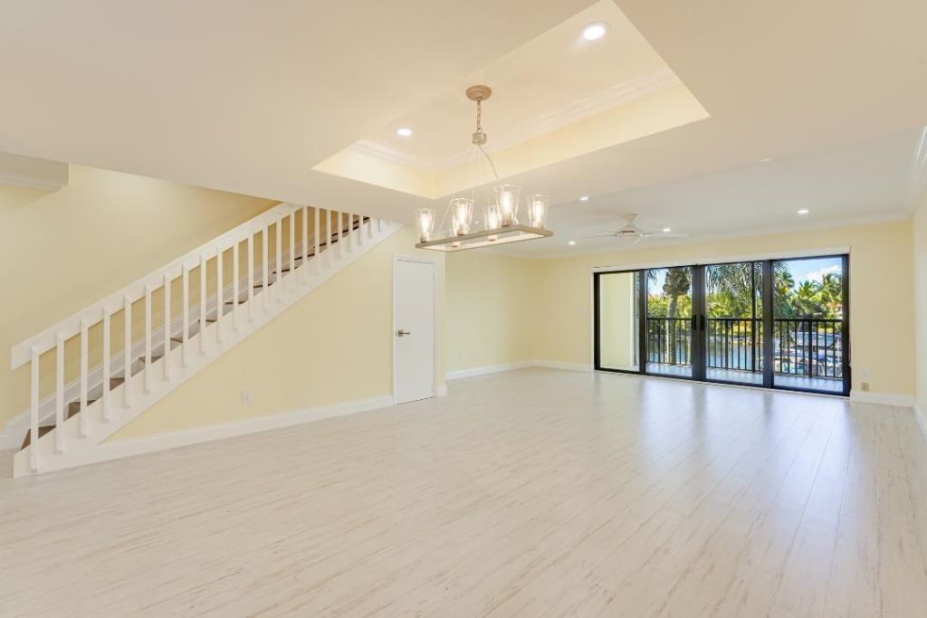 240 Captains Walk, Unit 5120, Delray Beach, FL 33483 Photo