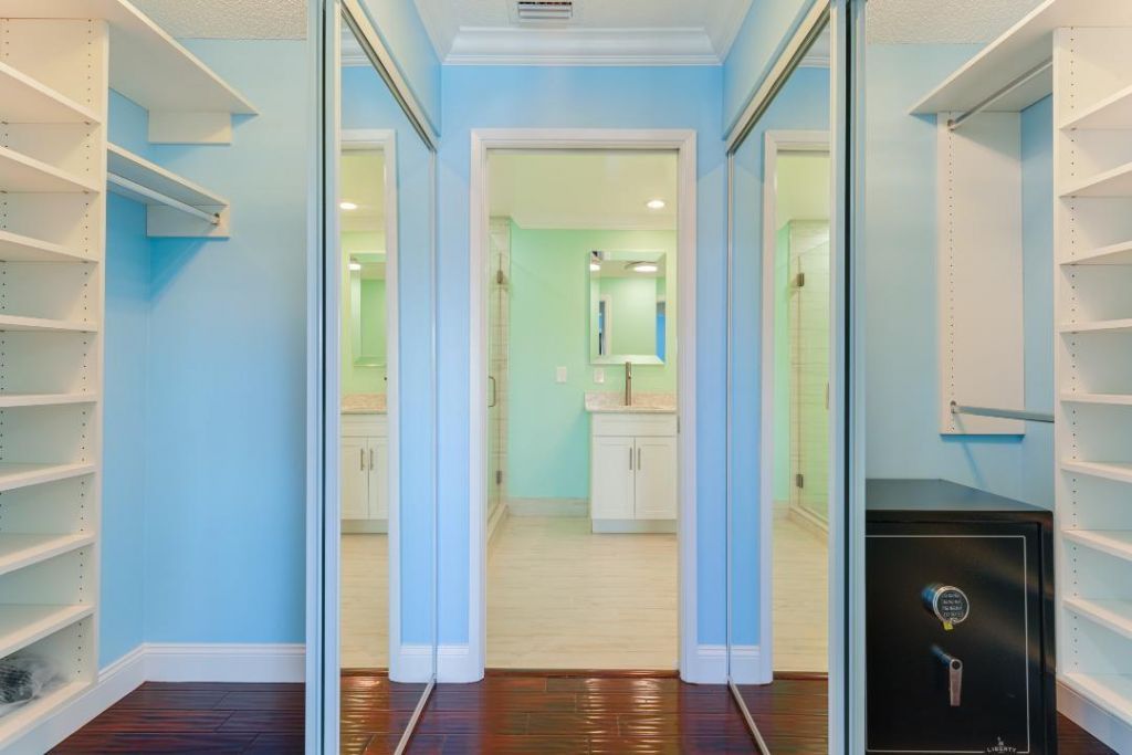 240 Captains Walk, Unit 5120, Delray Beach, FL 33483 Photo