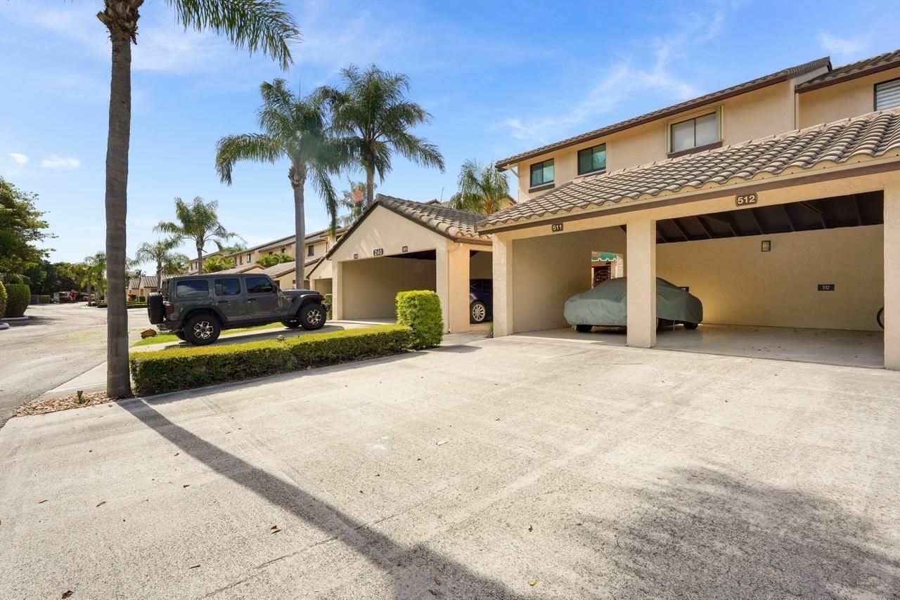 240 Captains Walk, Unit 5120, Delray Beach, FL 33483 Photo