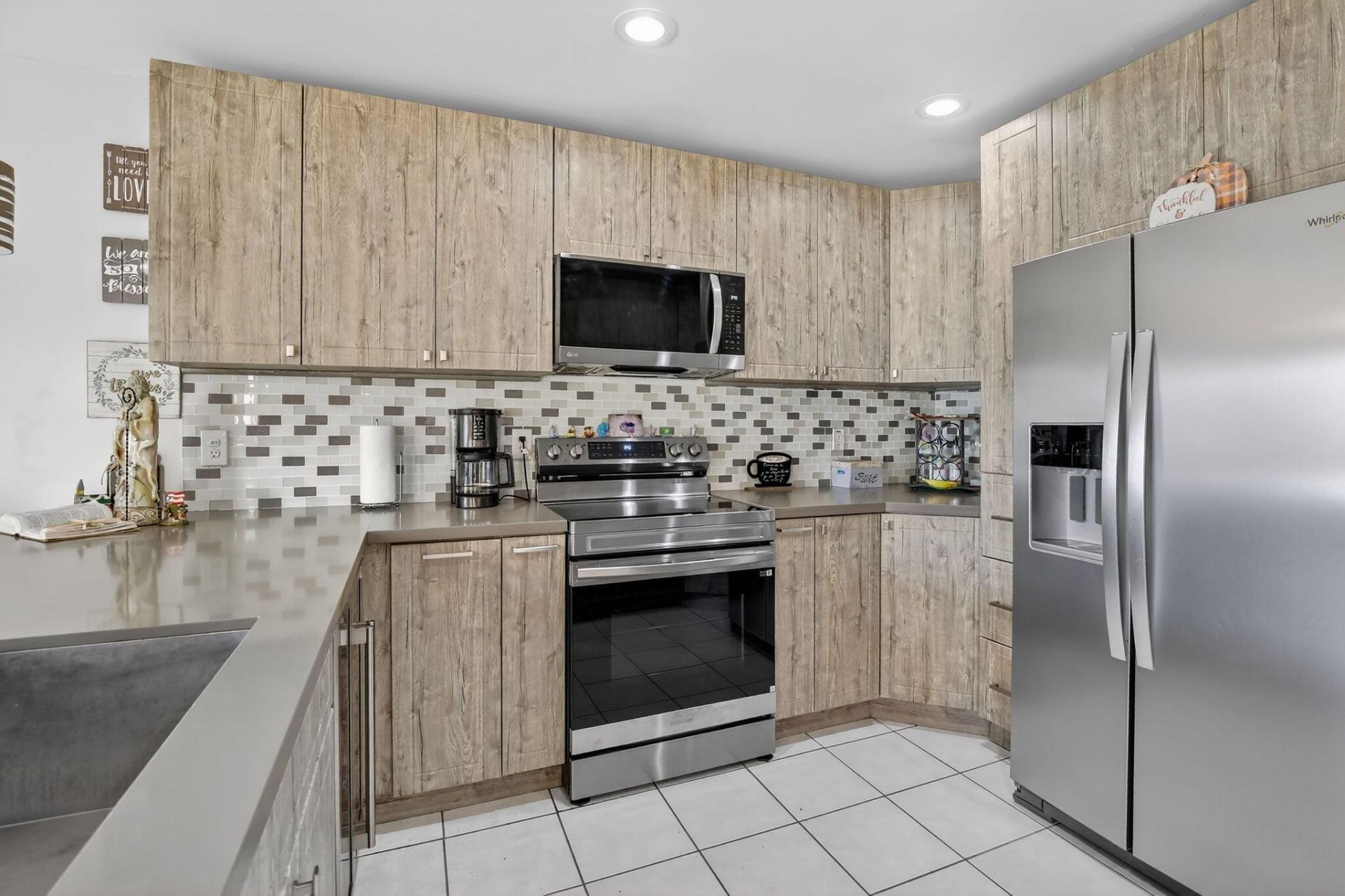 9232 NW 55th Street, Sunrise, FL 33351 Photo