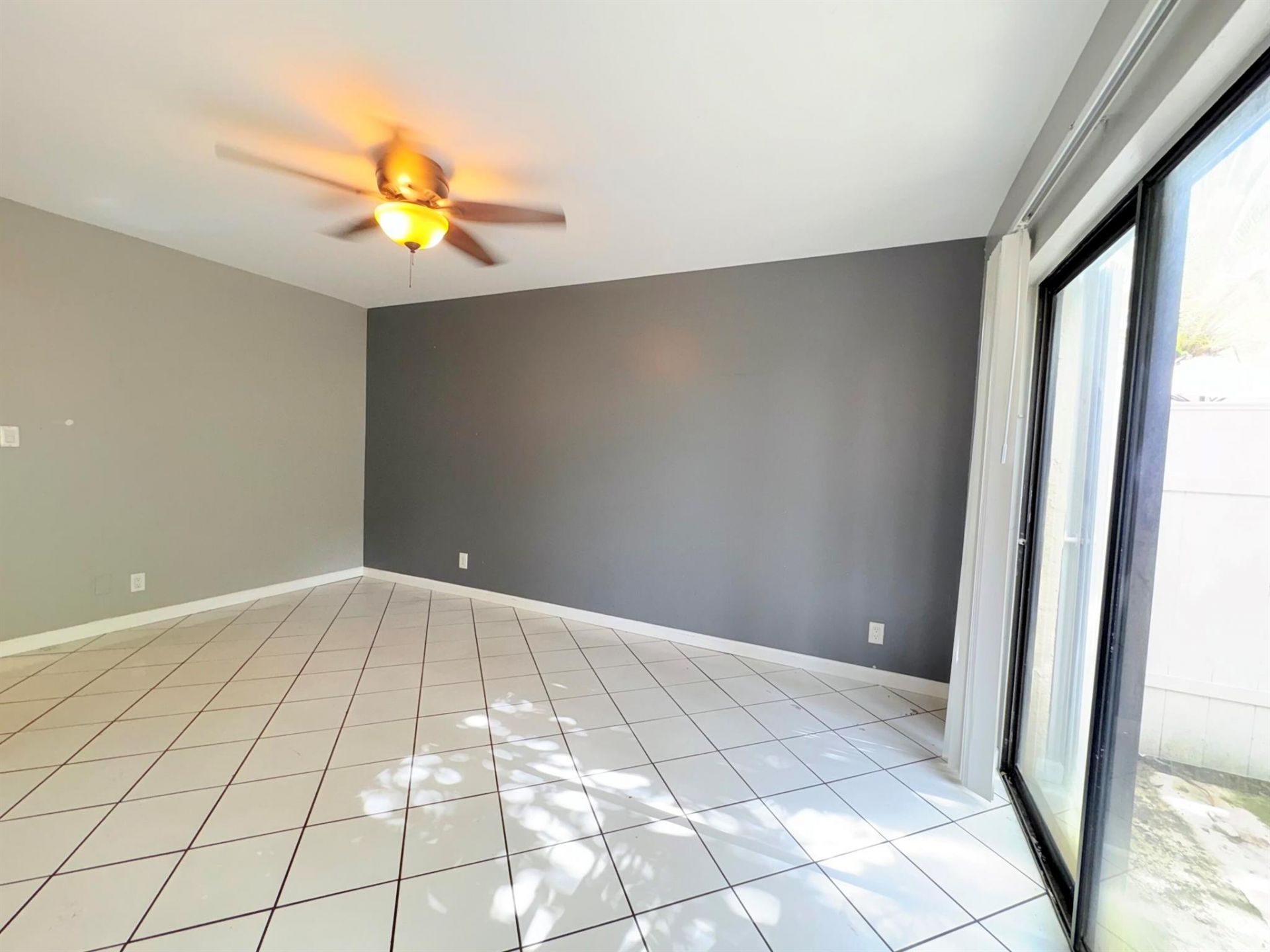 1455 Holly Heights Drive, Unit 22, Fort Lauderdale, FL 33304 Photo