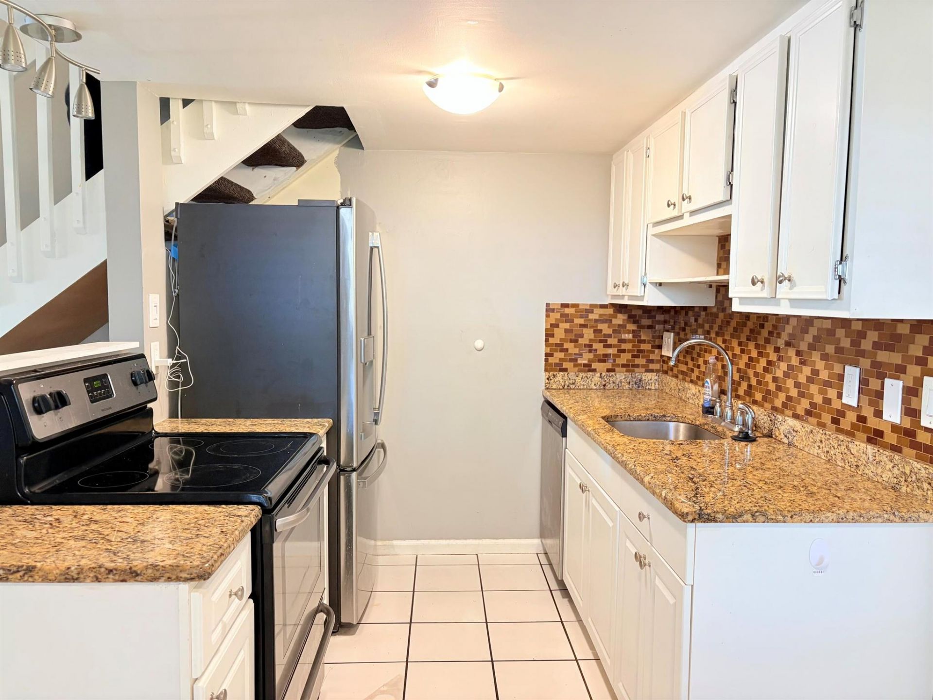 1455 Holly Heights Drive, Unit 22, Fort Lauderdale, FL 33304 Photo