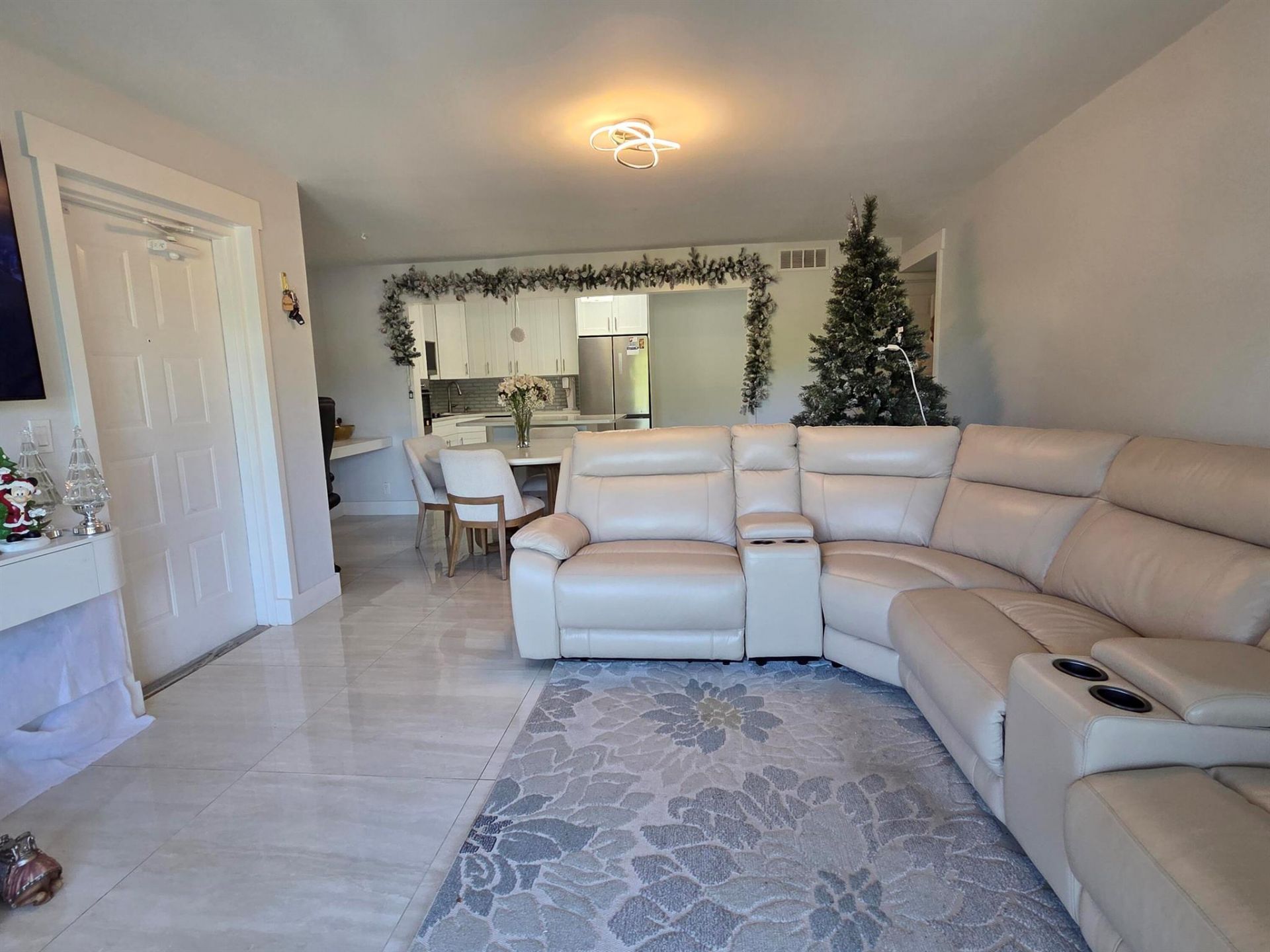 1115 Green Pine Boulevard, Unit D2, West Palm Beach, FL 33409 Photo