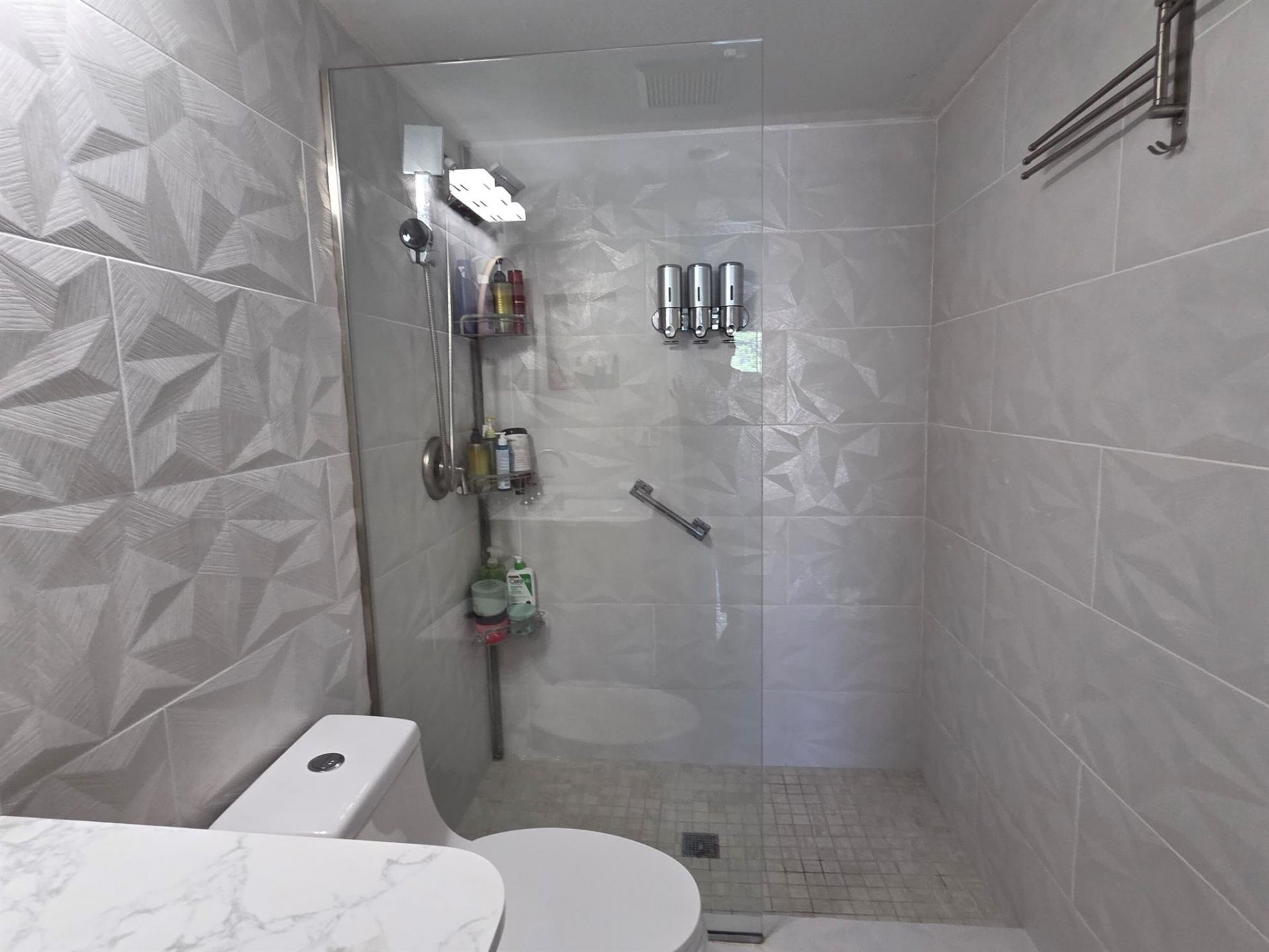 1115 Green Pine Boulevard, Unit D2, West Palm Beach, FL 33409 Photo