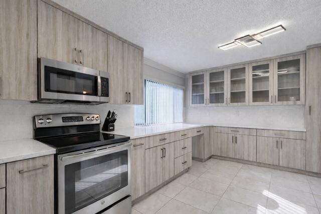 11262 Green Lake Drive, Unit 204, Boynton Beach, FL 33437 Photo