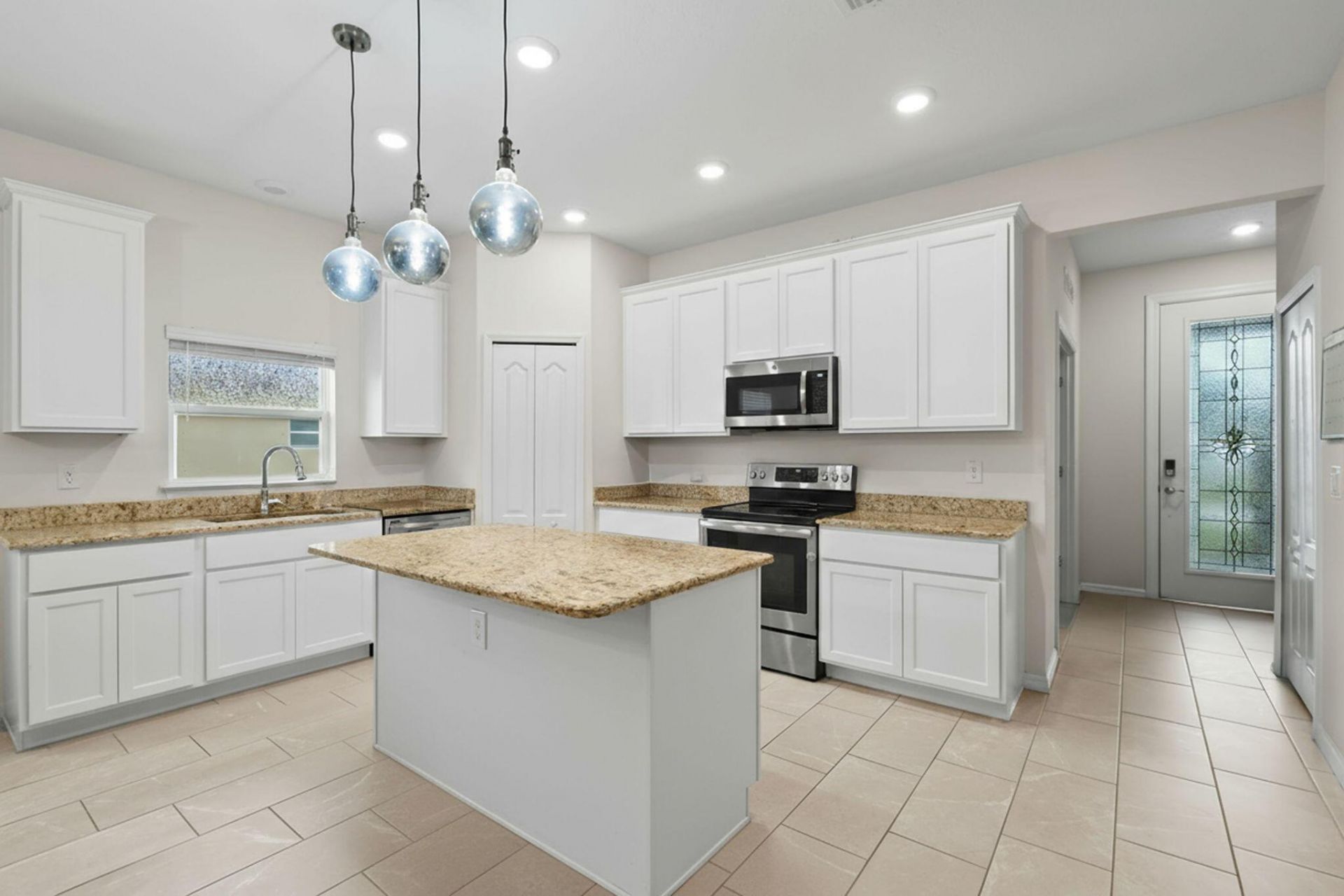 5475 NW Whitecap Road, Port Saint Lucie, FL 34986 Photo