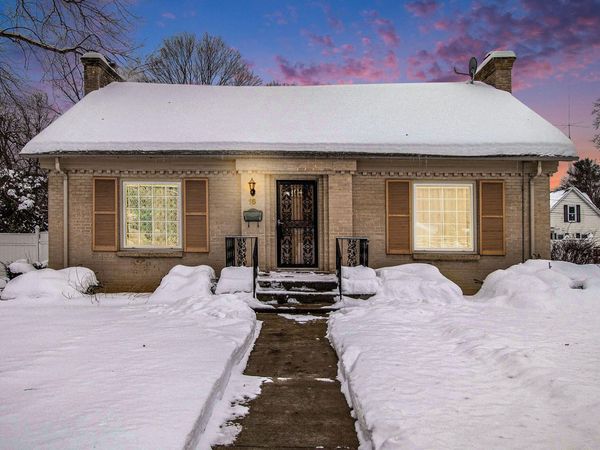 16 N Center Street, Bangor, MI 49013