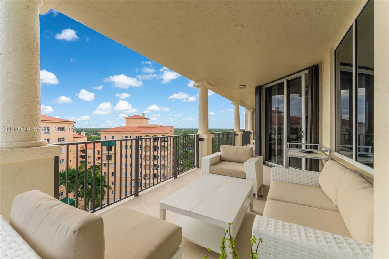 13627 Deering Bay Dr, Unit 1004, Coral Gables, FL 33158 Photo