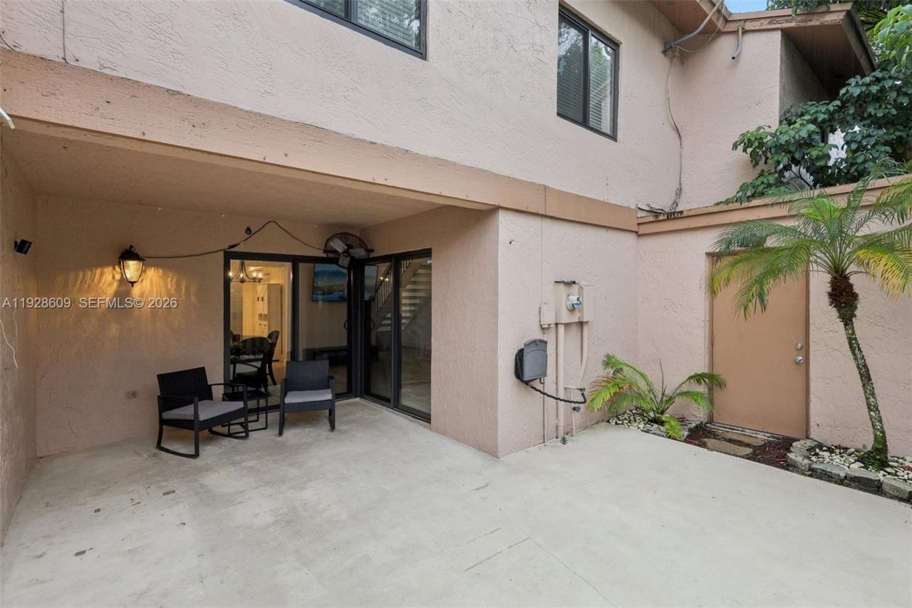 30 Chestnut Cir, Cooper City, FL 33026 Photo