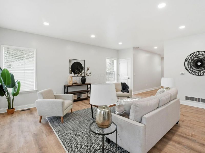 2618 Clybourne Road, Columbus, OH 43231 Photo 15