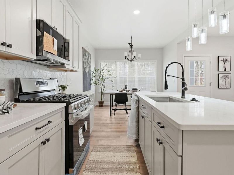 2618 Clybourne Road, Columbus, OH 43231 Photo 21