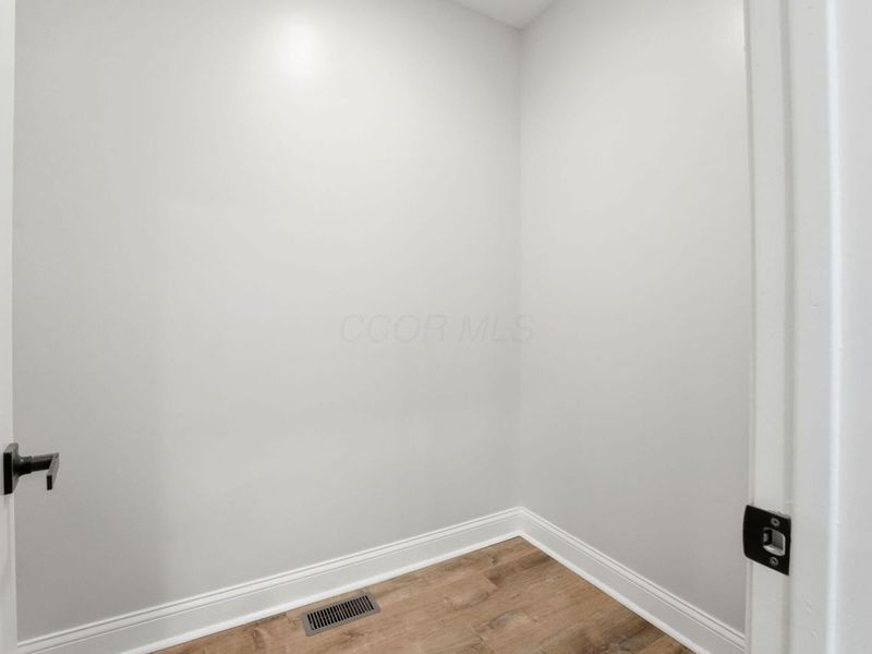 2618 Clybourne Road, Columbus, OH 43231 Photo 26