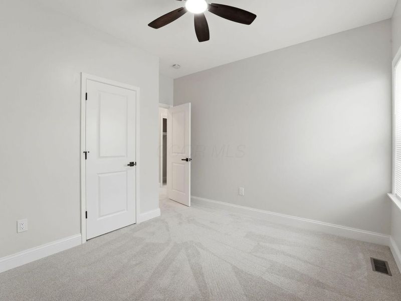 2618 Clybourne Road, Columbus, OH 43231 Photo 32