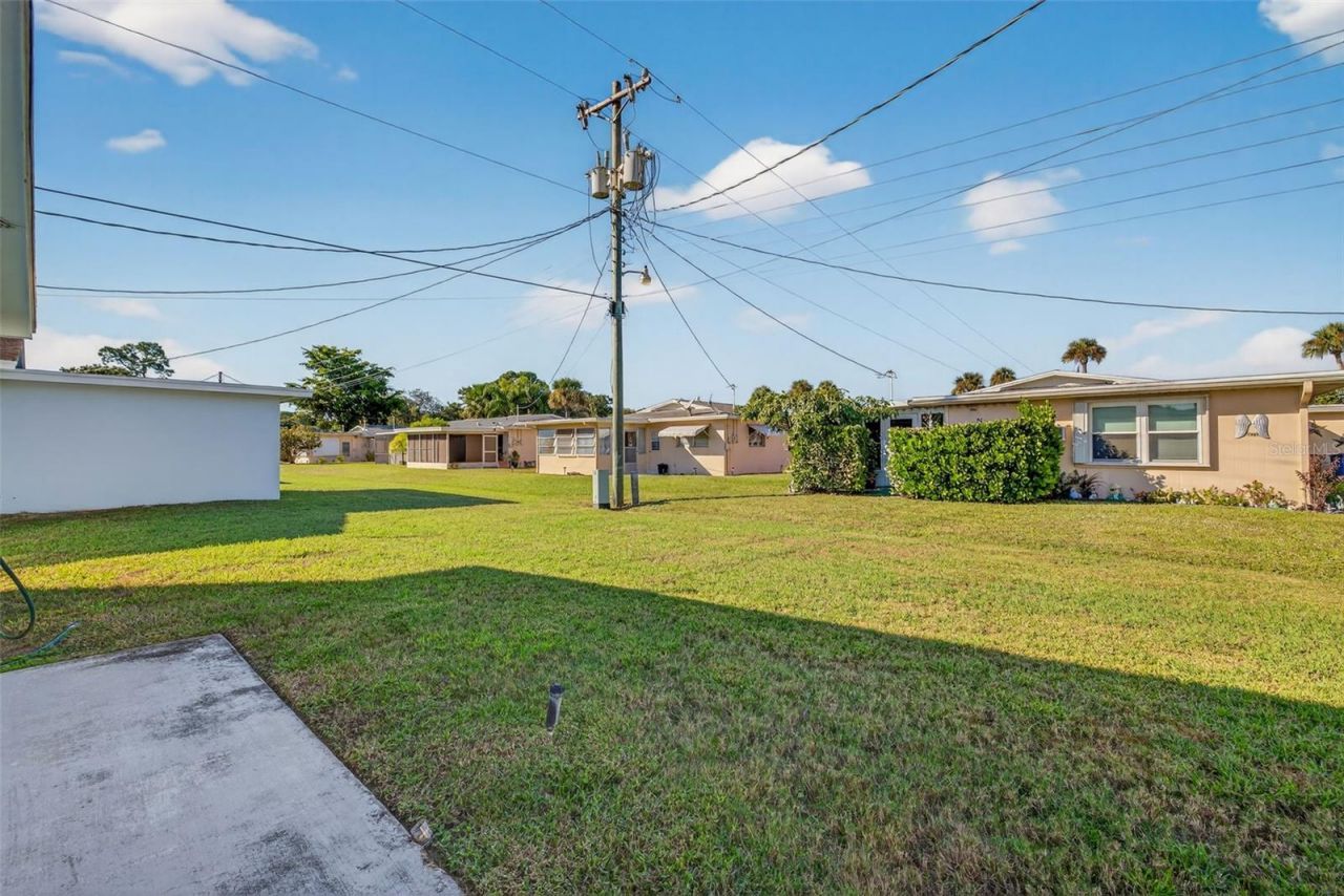 2207 Croton Court, Lehigh Acres, FL 33936 Photo