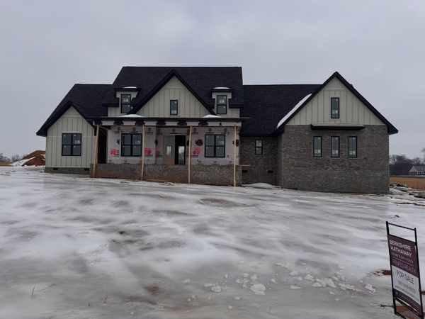 5022 Royal View Way, Clarksville, TN 37040