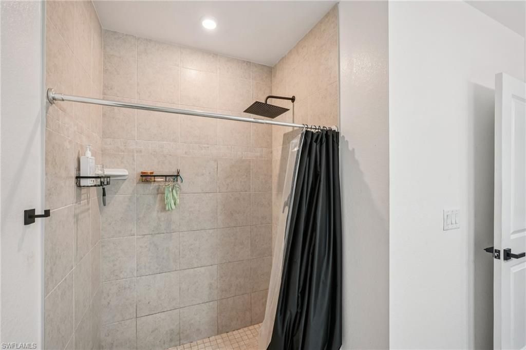 1905 NE 17th Ave, Cape Coral, FL 33909 Photo