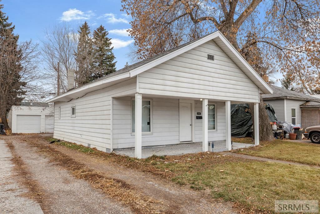 140 E 13th Street, Idaho Falls, ID 83404 Main Photo