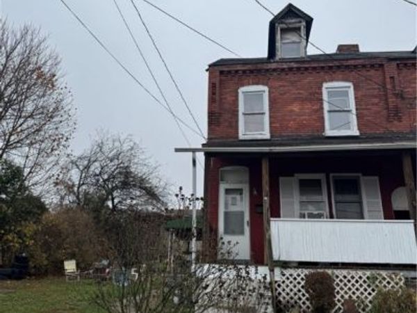 1727 2nd St, Connellsville, PA 15425
