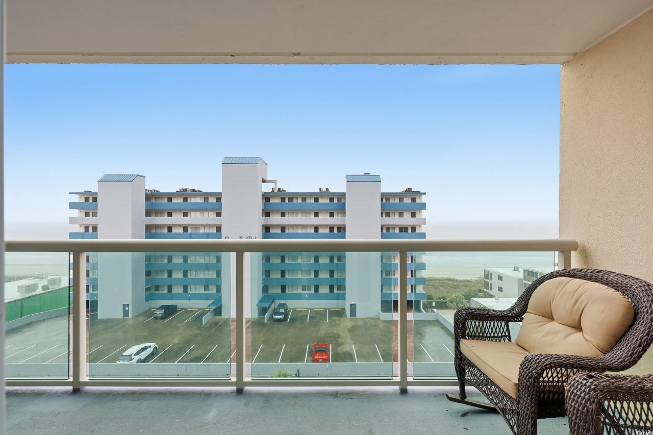 1707 Perrin Dr. Photo 24