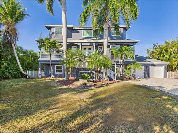 16700 Wisteria DR, FORT MYERS, FL 33908