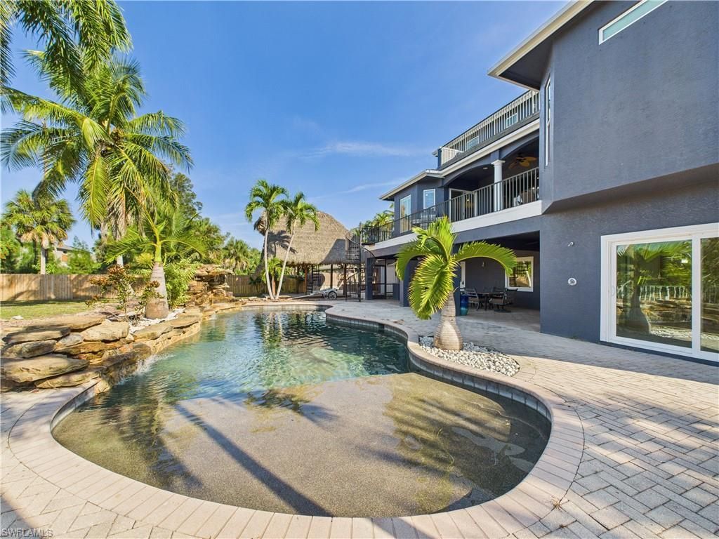 16700 Wisteria Dr, Fort Myers, FL 33908 Photo