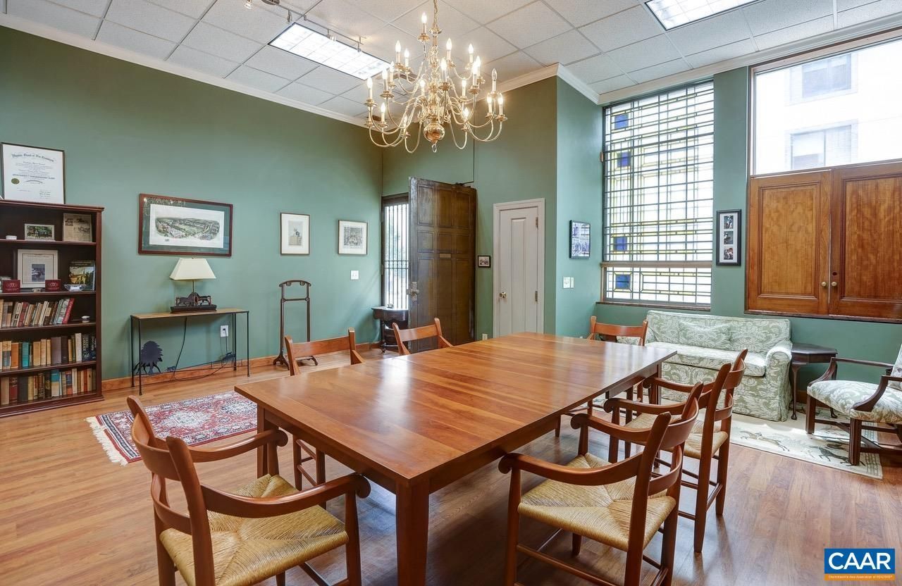 507 Water St E, Charlottesville, VA 22902 Main Photo