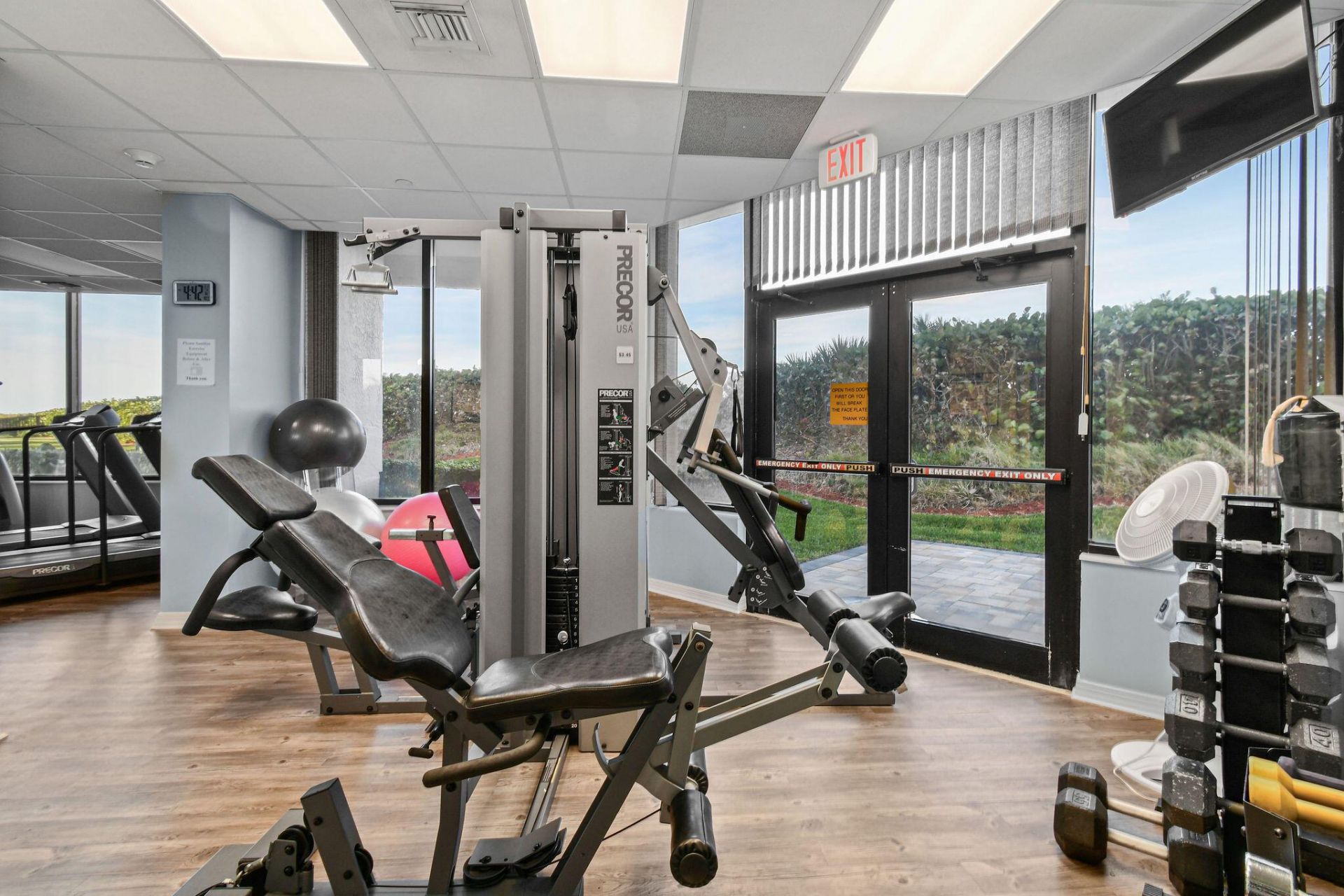 8880 S Ocean Drive, Unit 409, Jensen Beach, FL 34957 Photo