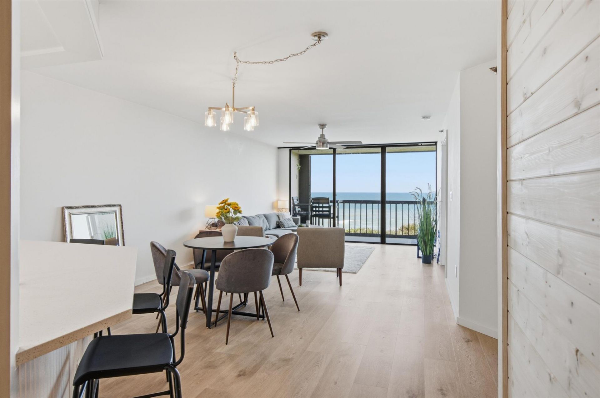 8880 S Ocean Drive, Unit 409, Jensen Beach, FL 34957 Photo