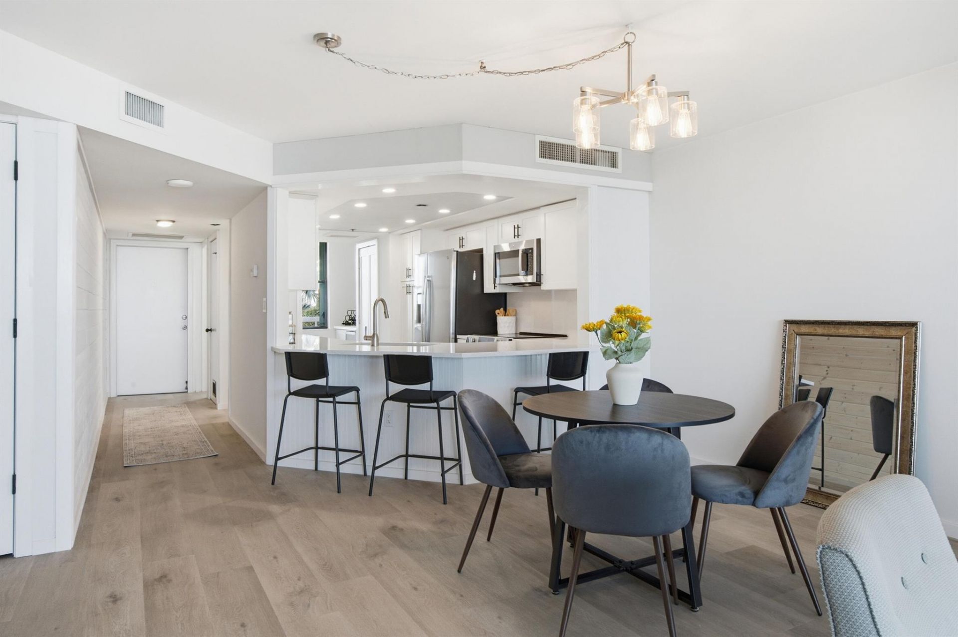 8880 S Ocean Drive, Unit 409, Jensen Beach, FL 34957 Photo