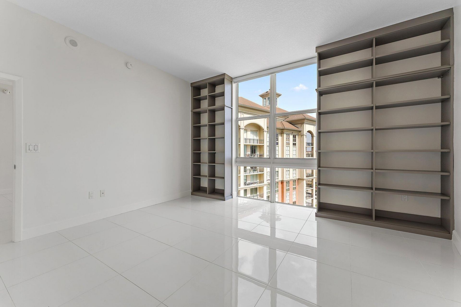 550 Okeechobee Boulevard, Unit Mph15, West Palm Beach, FL 33401 Photo