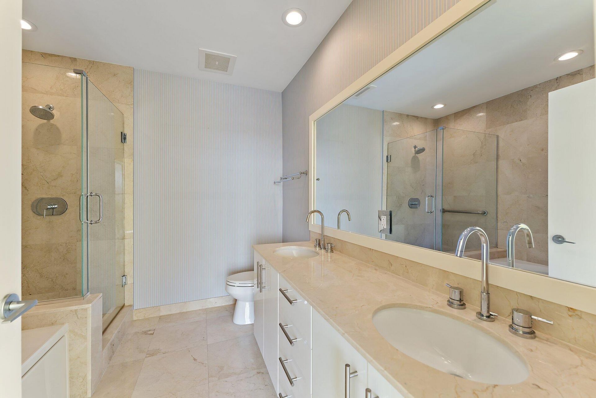 550 Okeechobee Boulevard, Unit Mph15, West Palm Beach, FL 33401 Photo