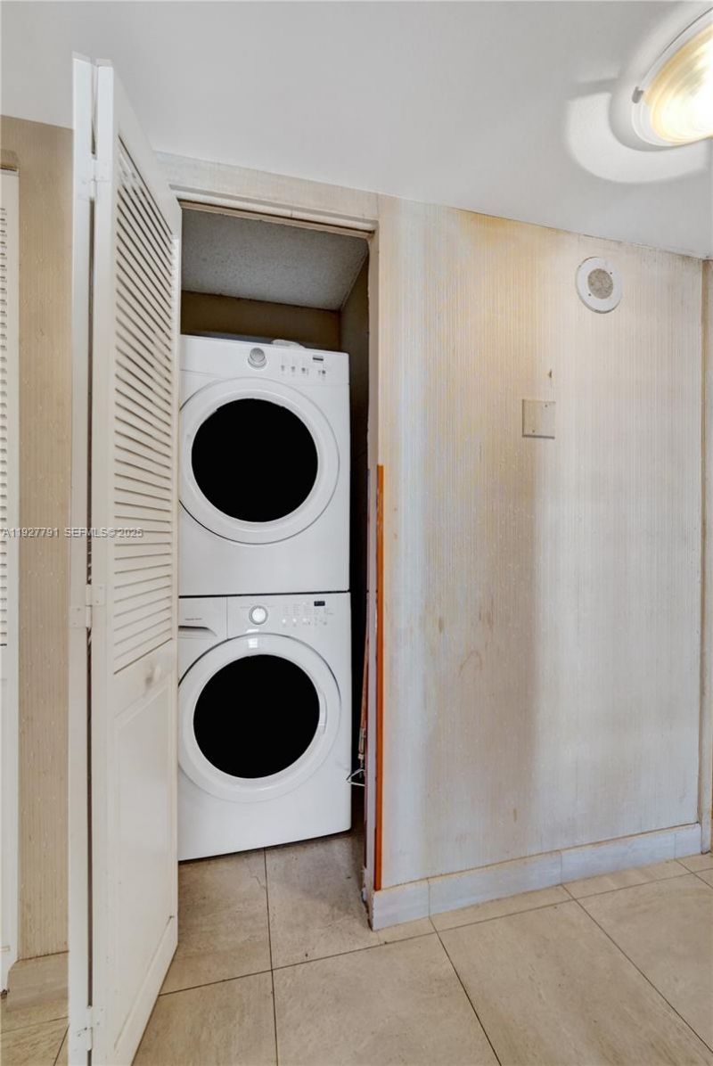 1201 S Ocean Dr, Unit 1601S, Hollywood, FL 33019 Photo