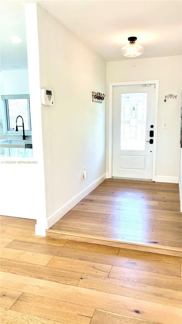 2 NE 108th St, Unit -, Miami Shores, FL 33161 Photo