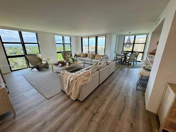 1121 Crandon Blvd, Unit E1001, Key Biscayne, FL 33149