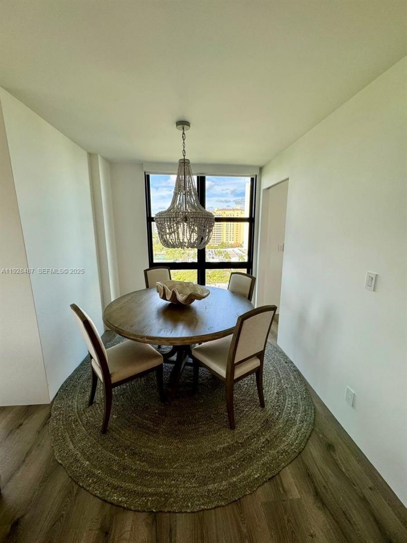 1121 Crandon Blvd, Unit E1001, Key Biscayne, FL 33149 Photo