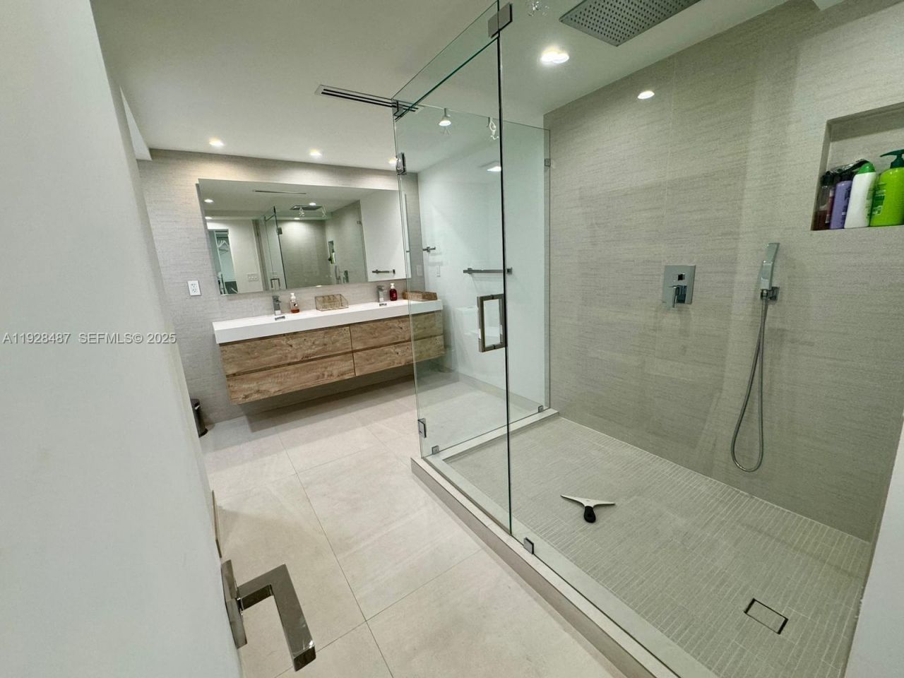 1121 Crandon Blvd, Unit E1001, Key Biscayne, FL 33149 Photo