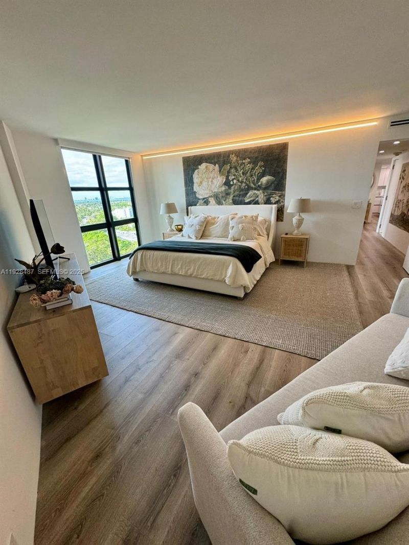 1121 Crandon Blvd, Unit E1001, Key Biscayne, FL 33149 Photo