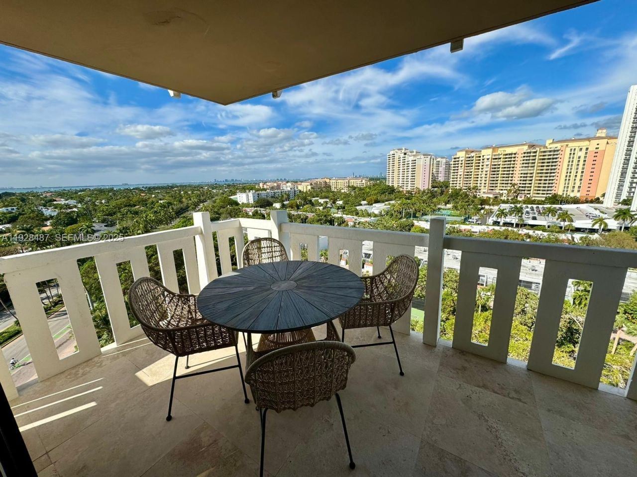1121 Crandon Blvd, Unit E1001, Key Biscayne, FL 33149 Photo