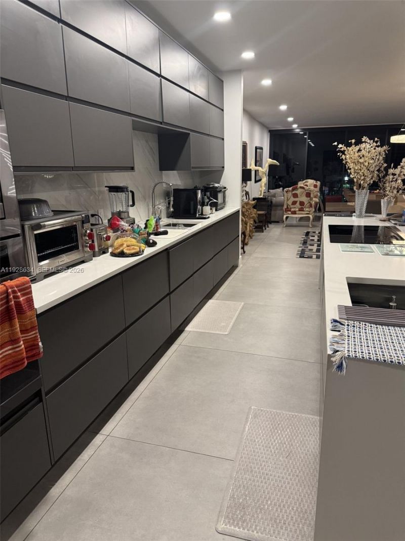 2000 S Bayshore Dr, Unit 46, Miami, FL 33133 Photo