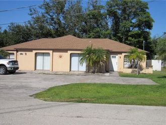 17226/17228 Whitewater CT Fort Myers Beach, FL 33931