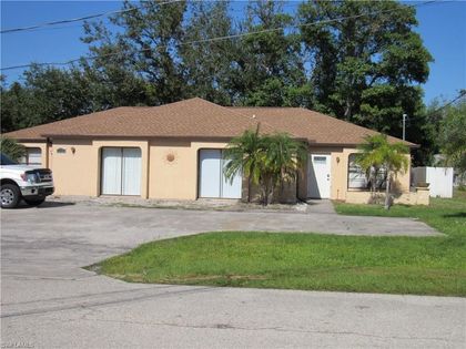 17226/17228 Whitewater CT Fort Myers Beach, FL 33931