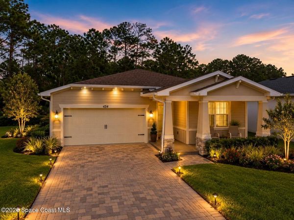 484 Veridian Circle NW, Palm Bay, FL 32907
