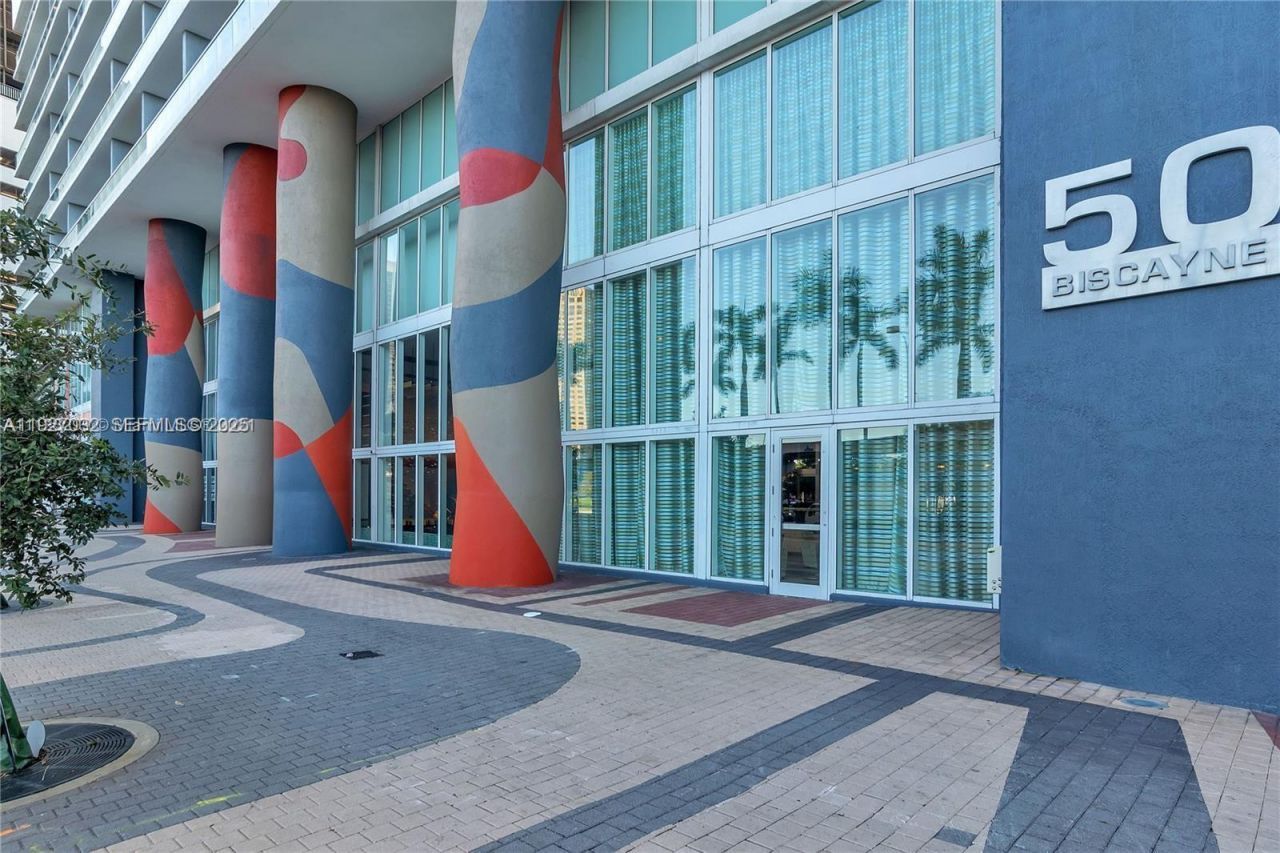 50 Biscayne Blvd, Unit 3807, Miami, FL 33132 Photo
