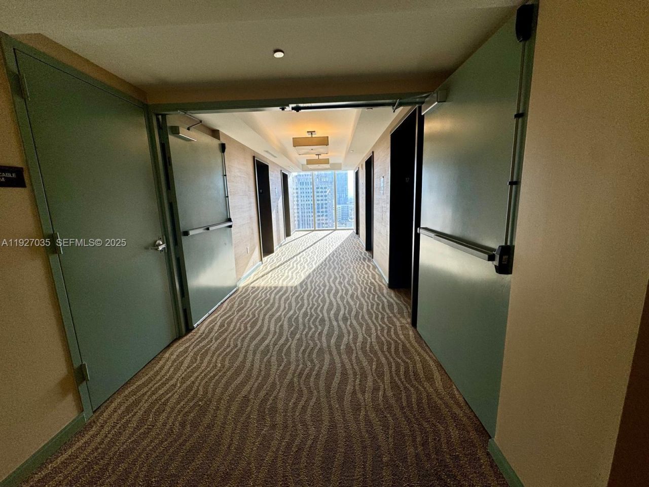 50 Biscayne Blvd, Unit 1703, Miami, FL 33132 Photo