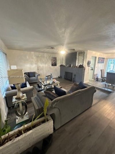 6757 Arbor Dr, Miramar, FL 33023 Photo