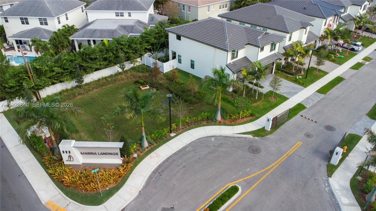 1419 SW 23rd St, Fort Lauderdale, FL 33315 Photo