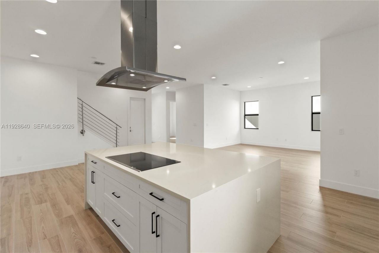 1419 SW 23rd St, Fort Lauderdale, FL 33315 Photo