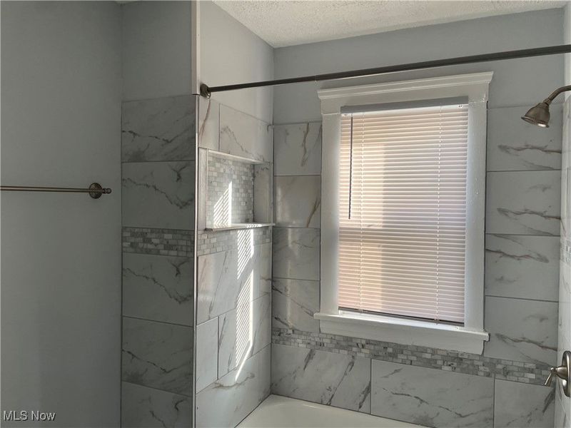 3377 Lownesdale Road, Cleveland, OH 44112 Photo 14